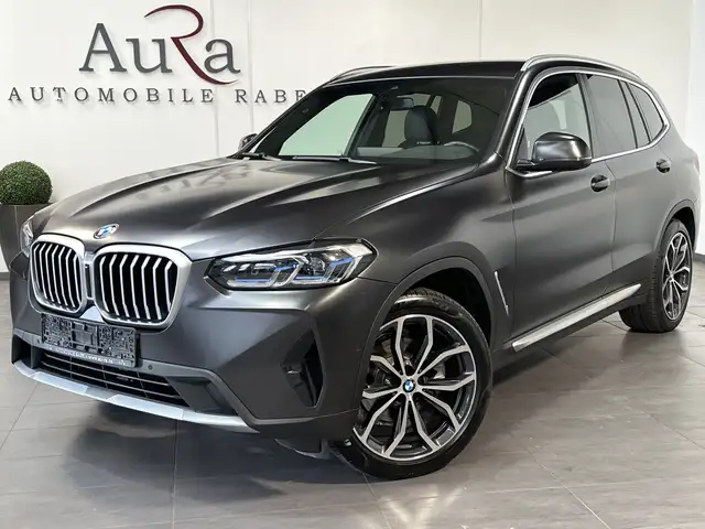 BMW X3 view 2