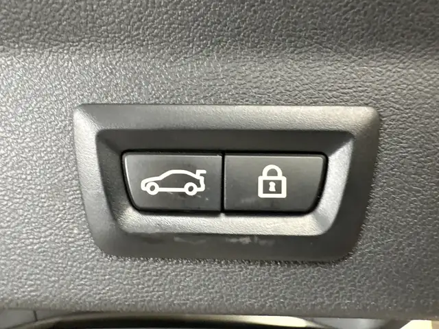 BMW X3 view 7