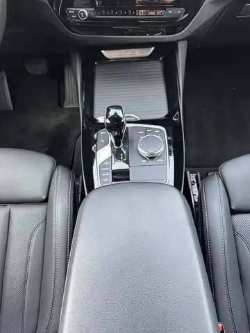 BMW X3 view 12