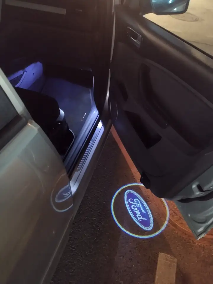 Ford C-Max C-MAX 1.6 Ti-VCT 105 Titanium