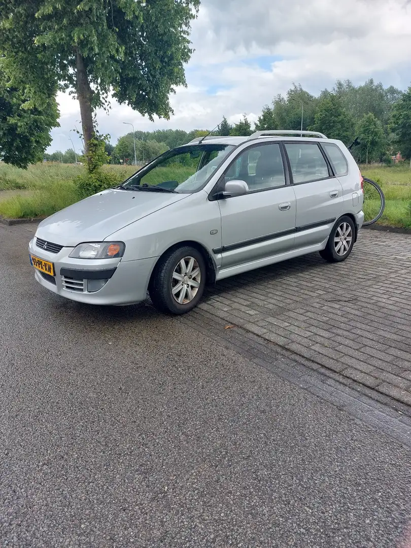 Mitsubishi Space Star 1.8 Instyle Silver Gris - 1