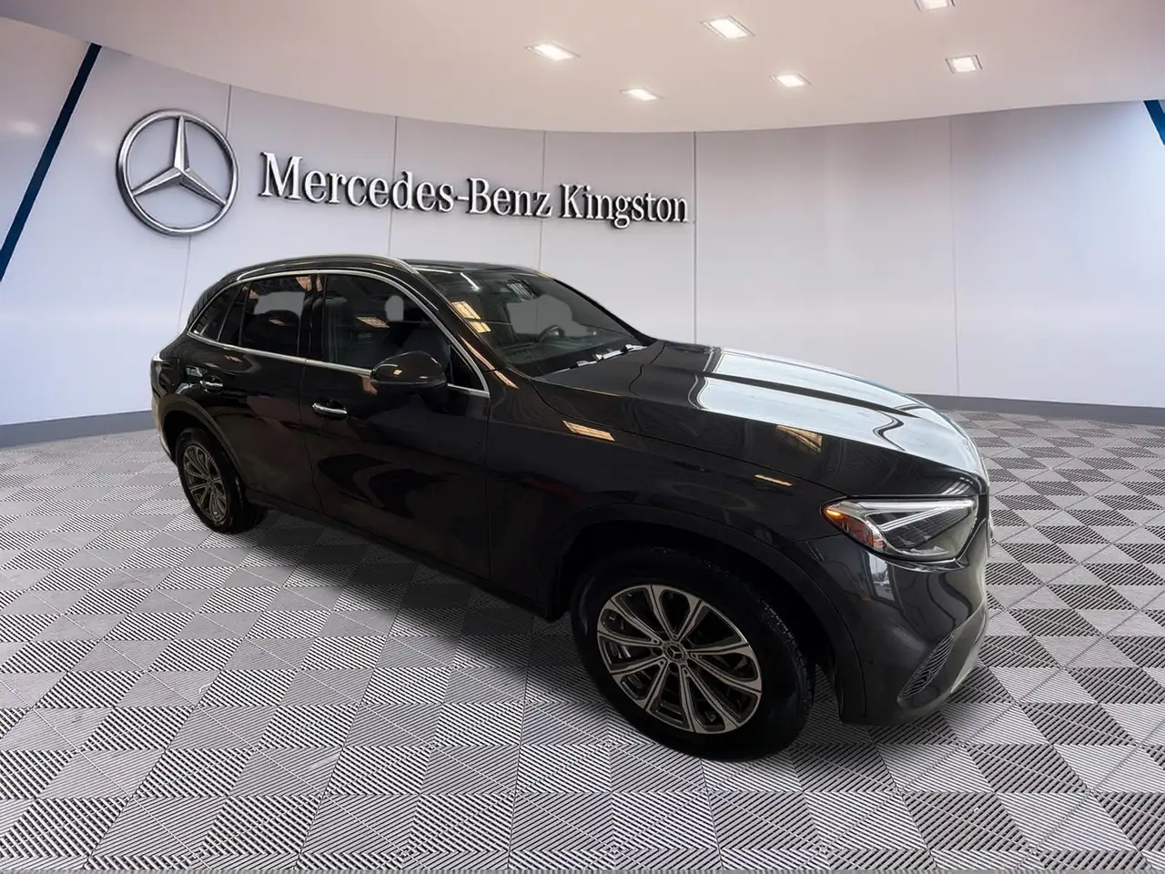 Mercedes-Benz GLC снимка Mercedes-Benz GLC