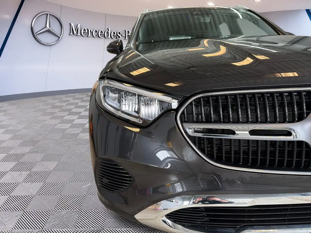 Mercedes-Benz GLC снимка Mercedes-Benz GLC
