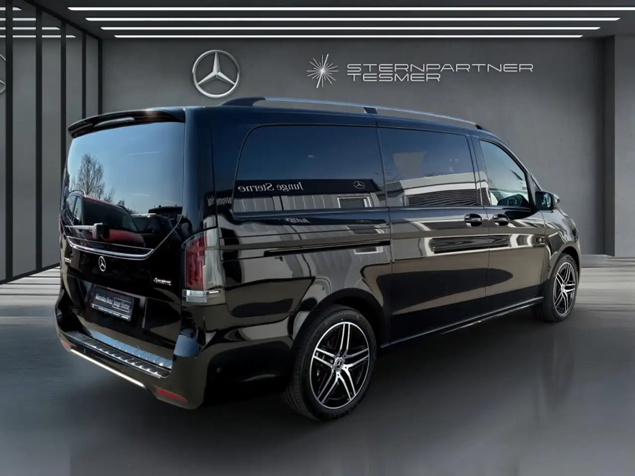 Mercedes-Benz V 300 d 4M AVANTGARDE, LANG - AMG! NIGHT! PANO! 12