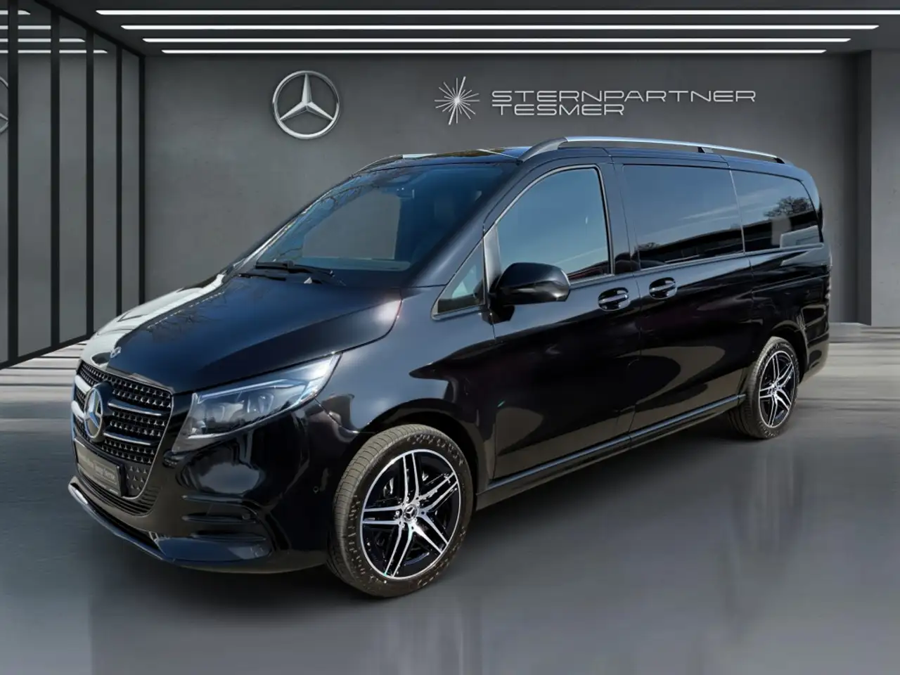 Mercedes-Benz V 300 d 4M AVANTGARDE, LANG - AMG! NIGHT! PANO! 2