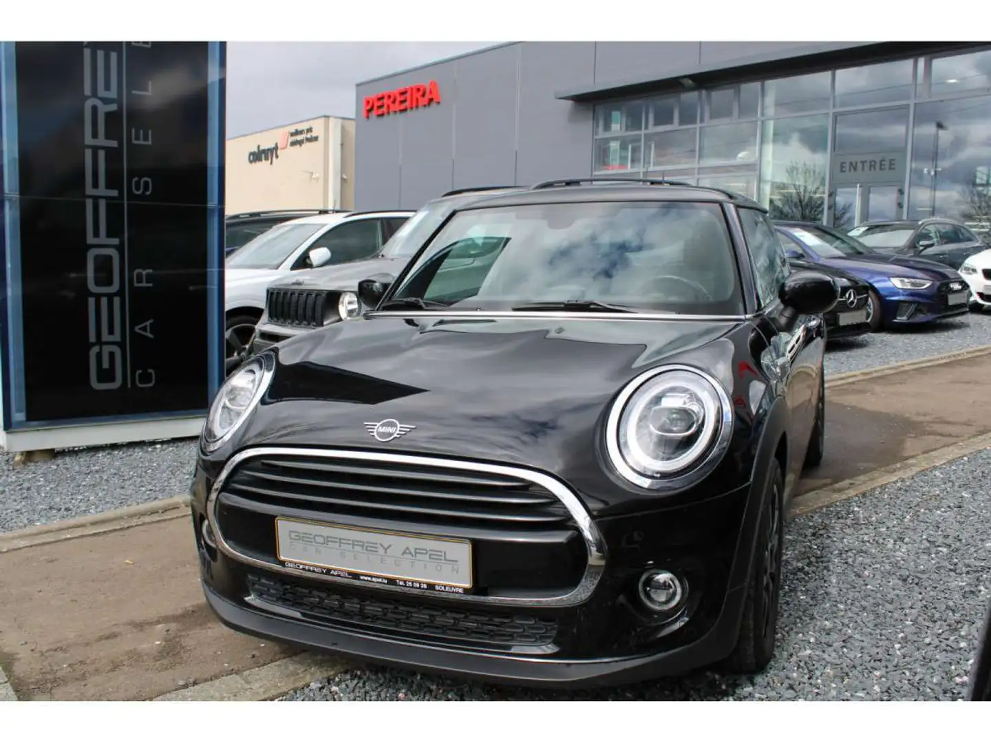 MINI Cooper 1. HAND CUIR BI-XENON NAVI PANO Noir - 2