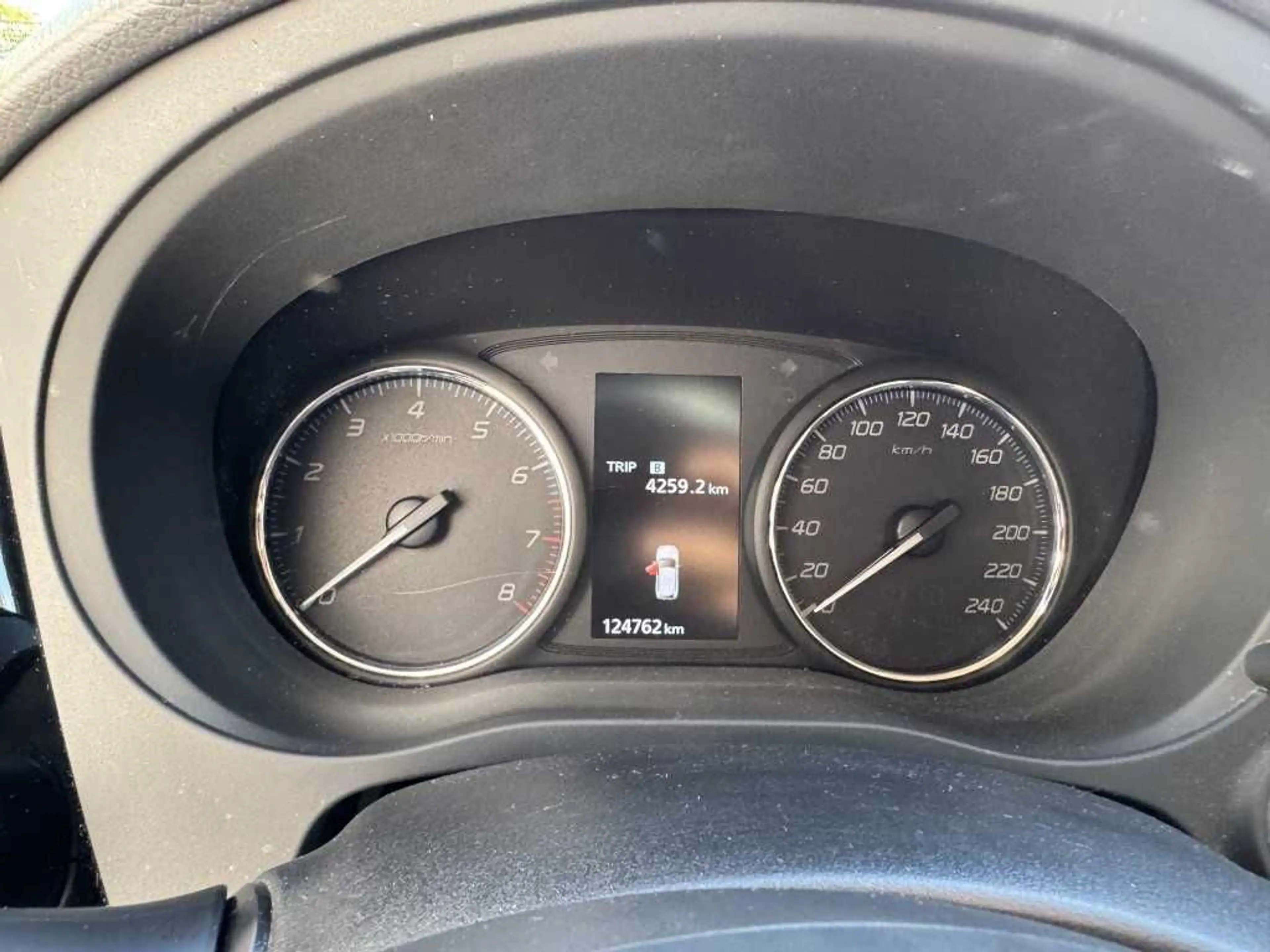 Mitsubishi Outlander Active 2.0 MIVEC ClearTec 2WD CVT — photo 9
