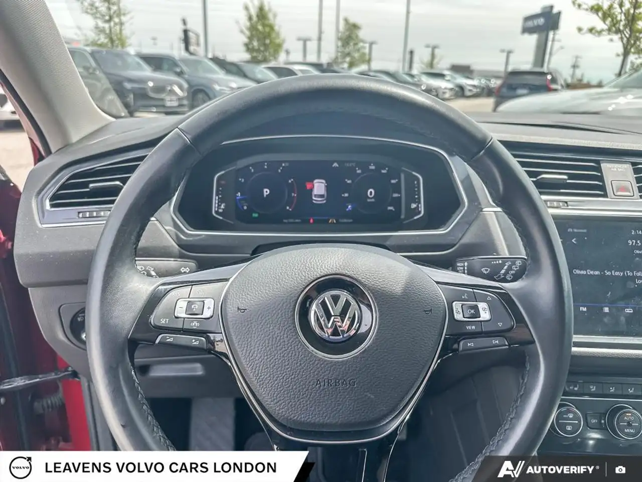 Volkswagen Tiguan снимка Volkswagen Tiguan
