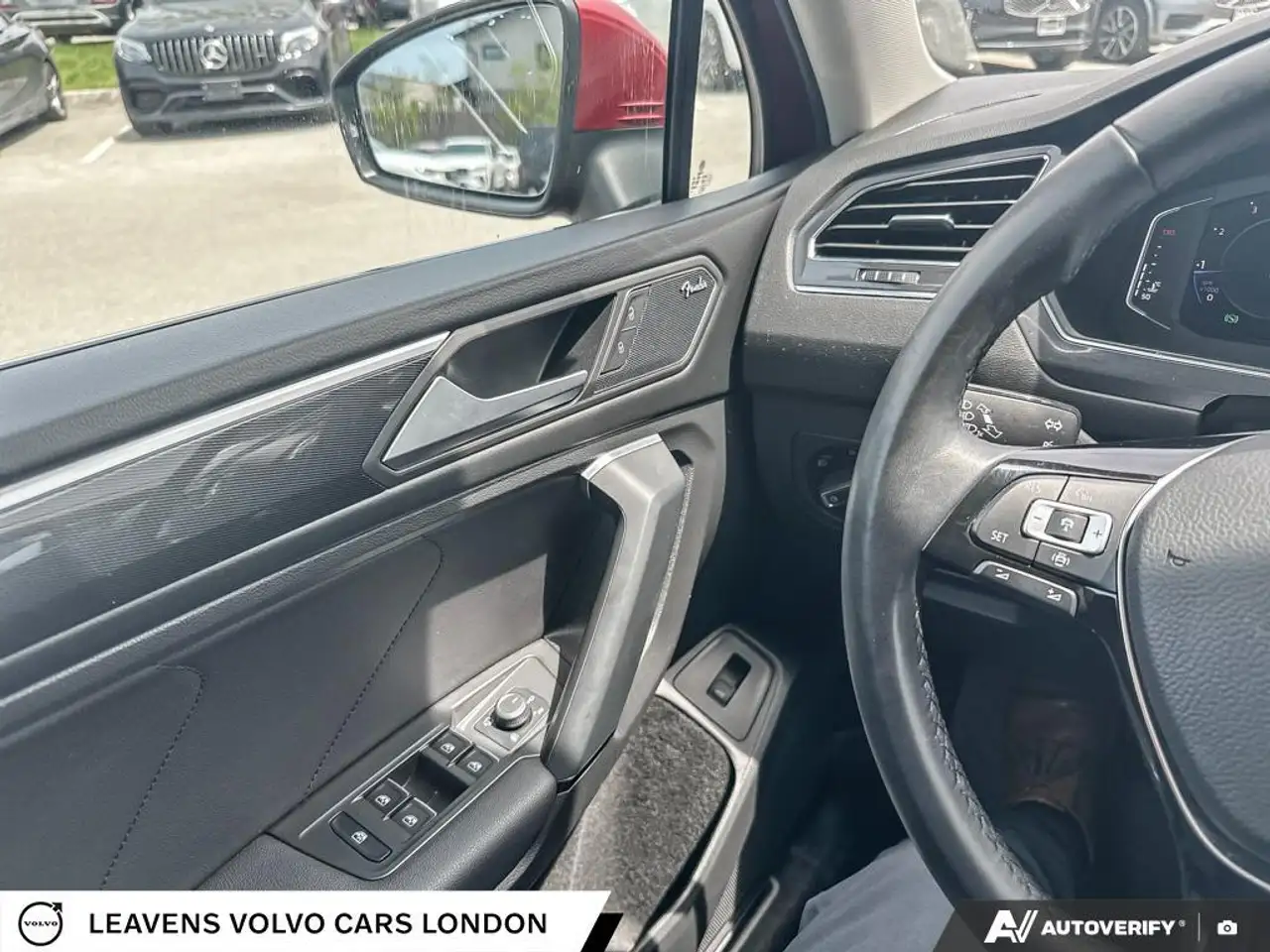 Volkswagen Tiguan снимка Volkswagen Tiguan