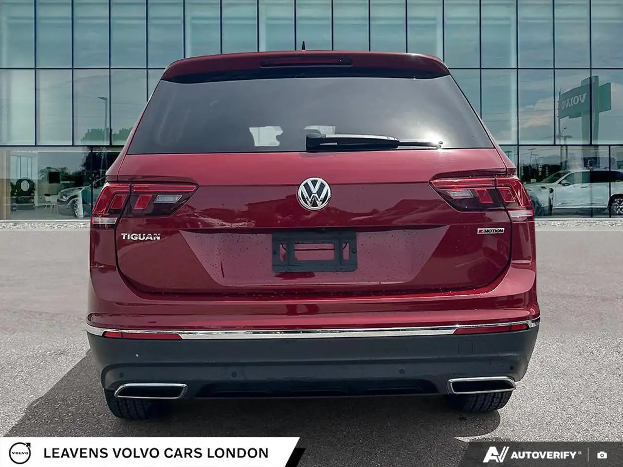 Volkswagen Tiguan снимка Volkswagen Tiguan