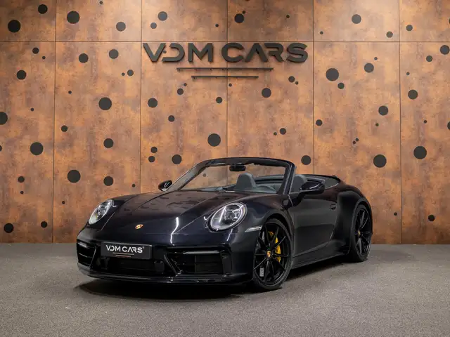 Porsche 992 Cabrio 3.0 Carrera 4S | PCCB | SportDesign | Lift