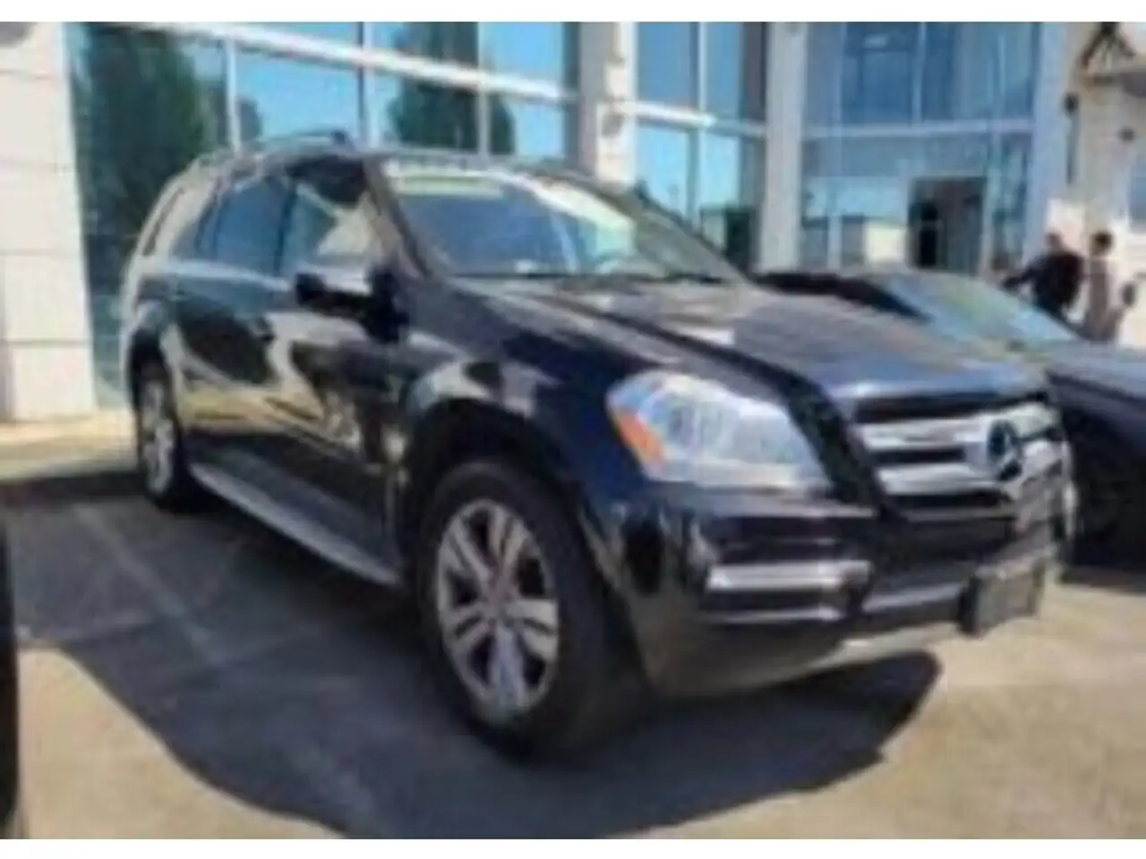 Mercedes-Benz GL-Class снимка Mercedes-Benz GL-Class