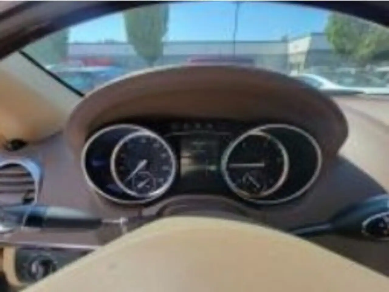 Mercedes-Benz GL-Class снимка Mercedes-Benz GL-Class