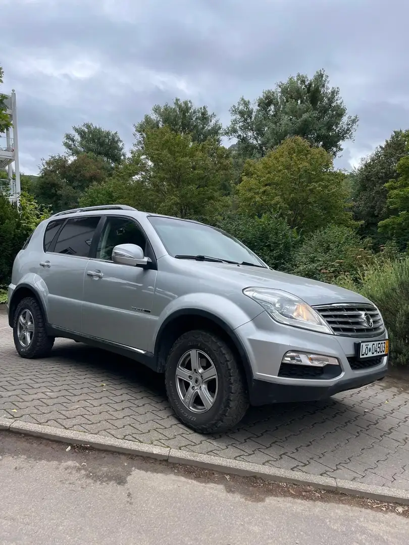 SsangYong Rexton II RX 270 Xdi Crystal - 2