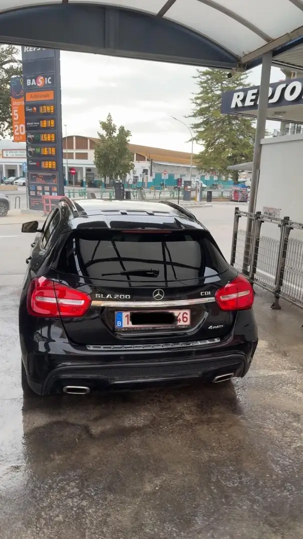 Mercedes-Benz GLA 200 Classe CDI 4-Matic Business 7-G DCT A - 2