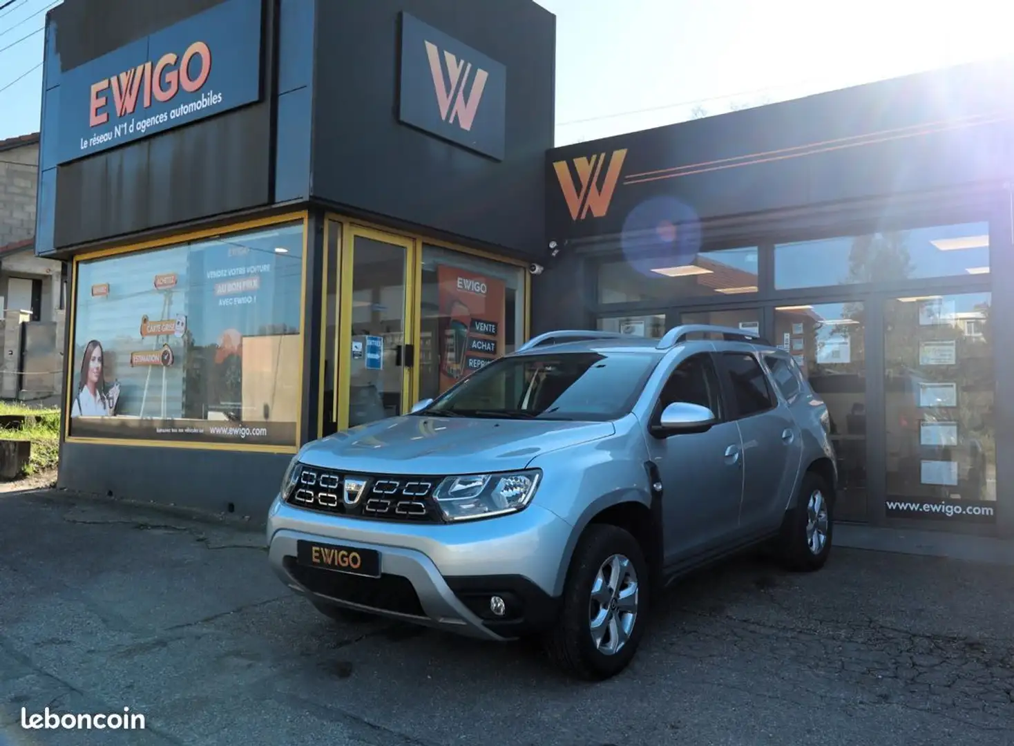 Dacia Duster 1.5 bluedci 115 ch prestige 4x2 Gris - 1