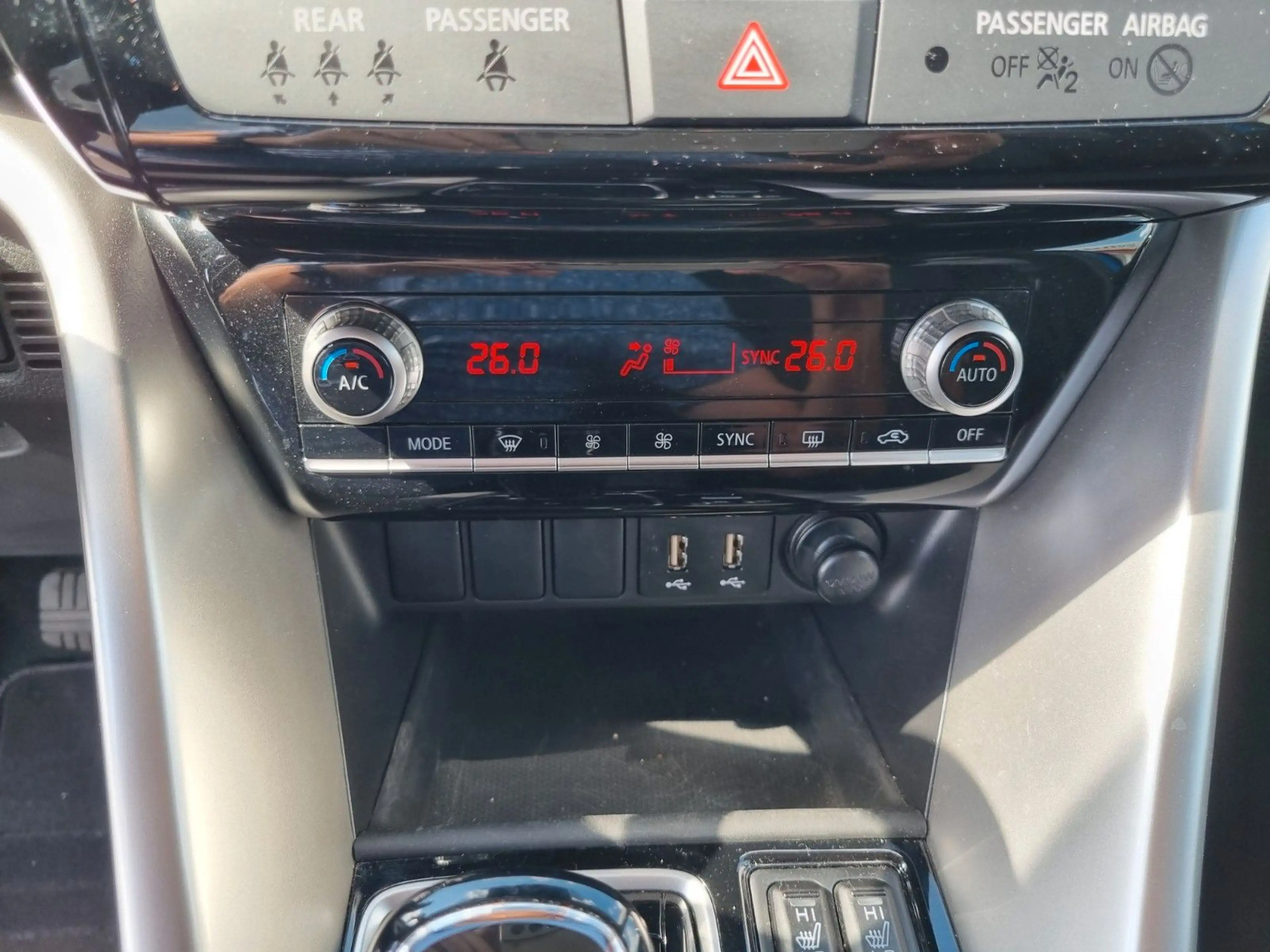 Mitsubishi Eclipse Cross Basis Hybrid 4WD — photo 15