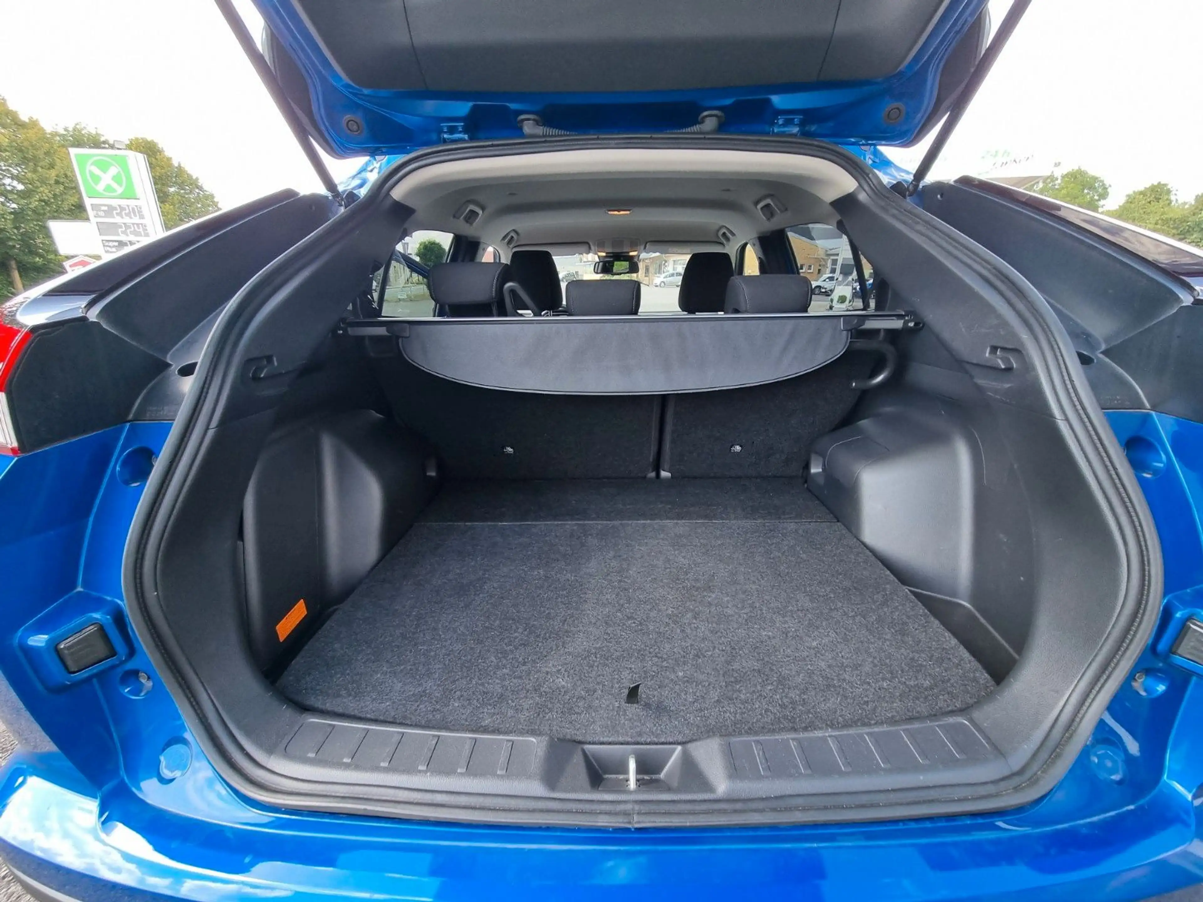 Mitsubishi Eclipse Cross Basis Hybrid 4WD — photo 9