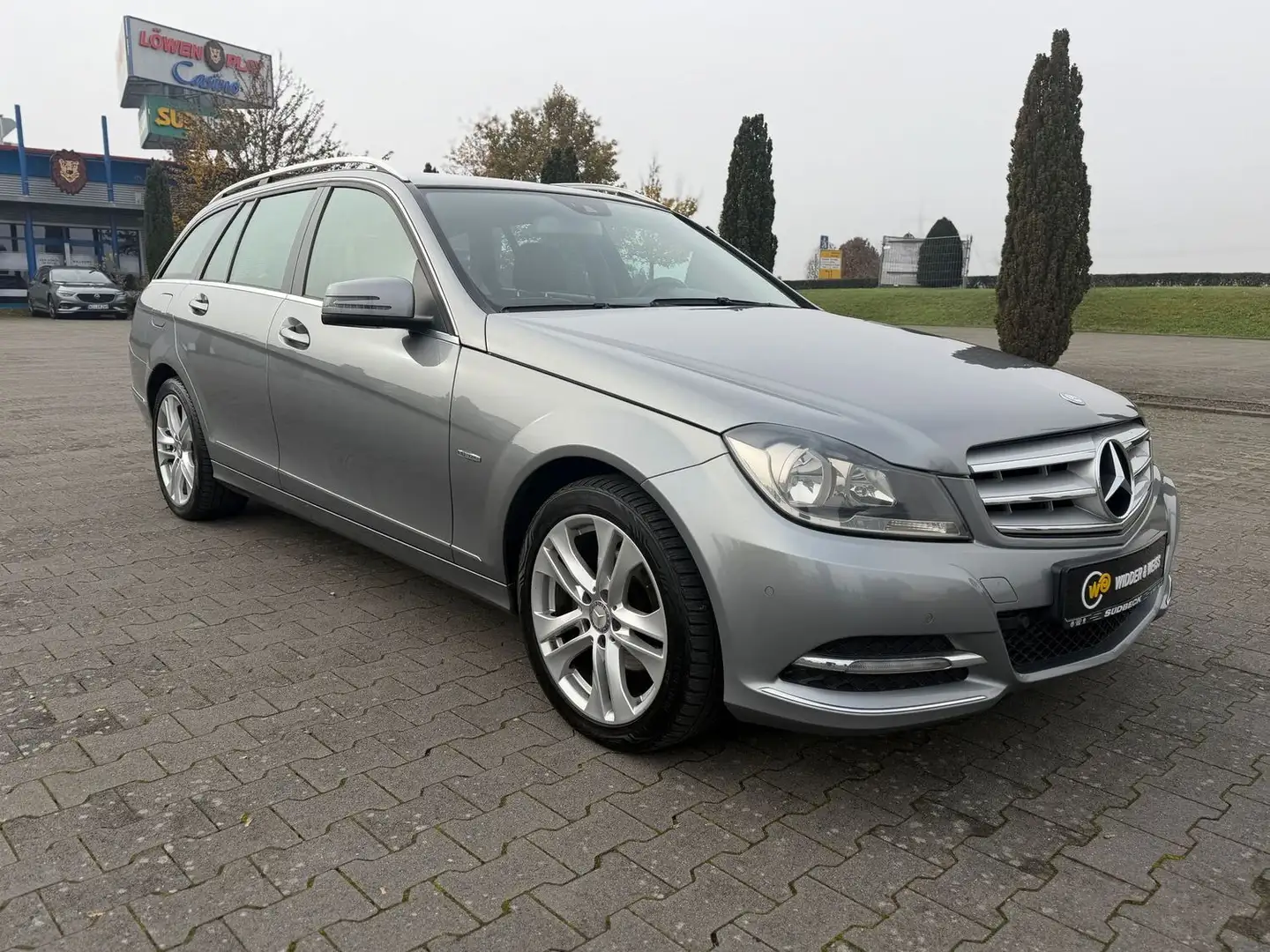 Mercedes-Benz C 200 T CDI AUTOMATIK/NAVI/STZHZG/PDC/TEMP/ALU Silber - 1