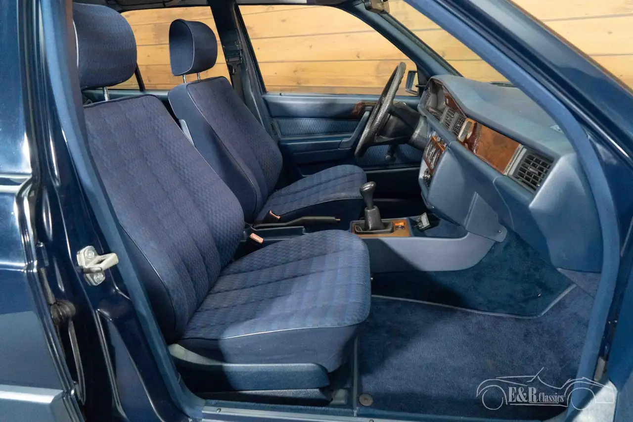Mercedes-Benz 190 D Sedan | 1990, foto 8