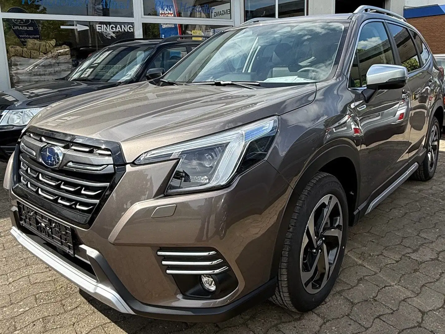 Subaru Forester 2.0ie Lineartronic Platinum Argent - 1
