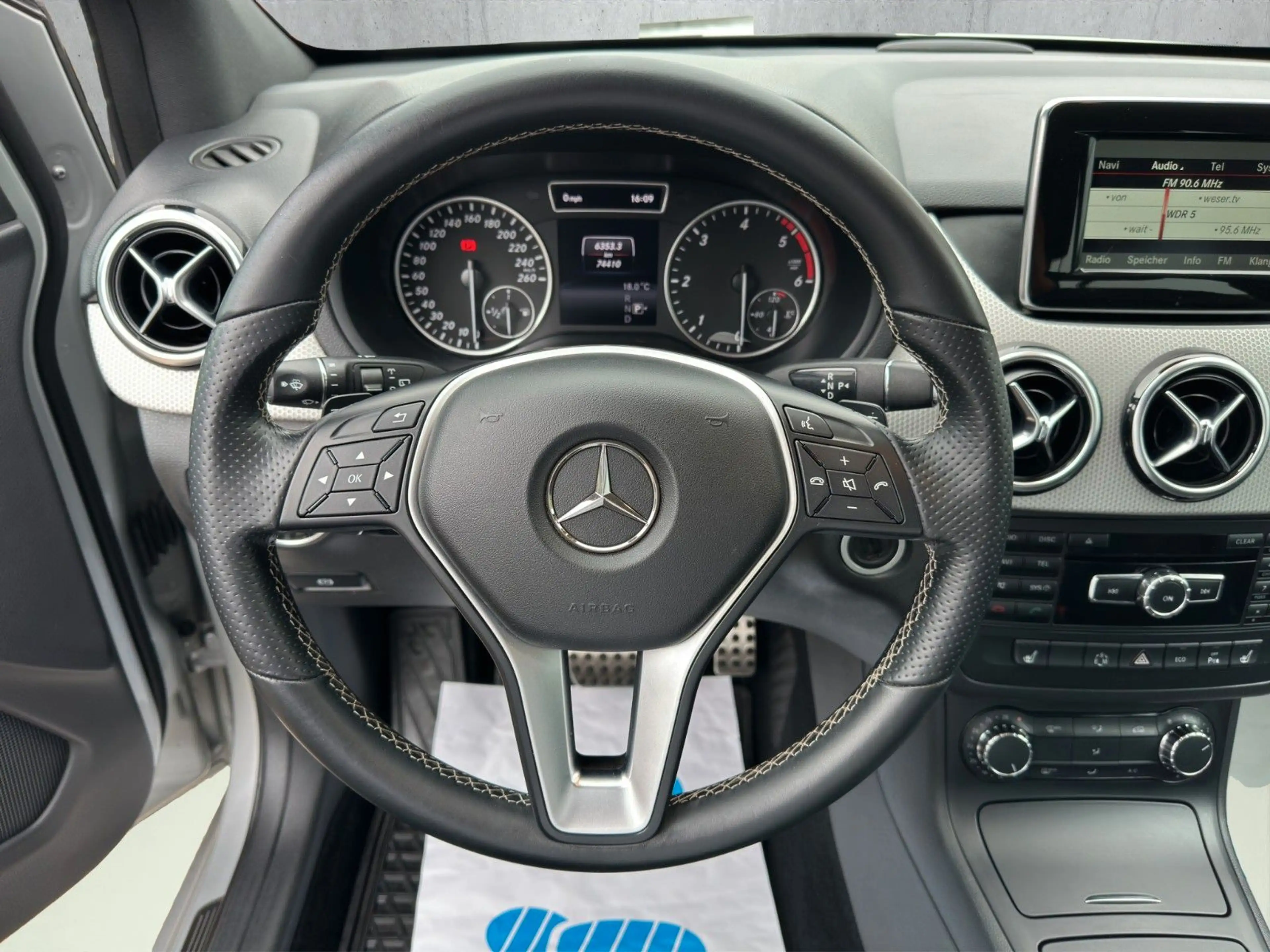 Mercedes-Benz B 180 CDI *HUNEU*PDC*TEMPOMAT* — photo 11