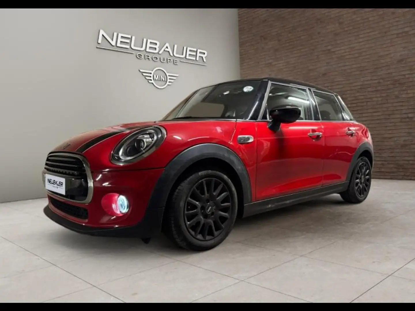 MINI Cooper E Cooper 136ch  Edition Greenwich BVA7 Rood - 1