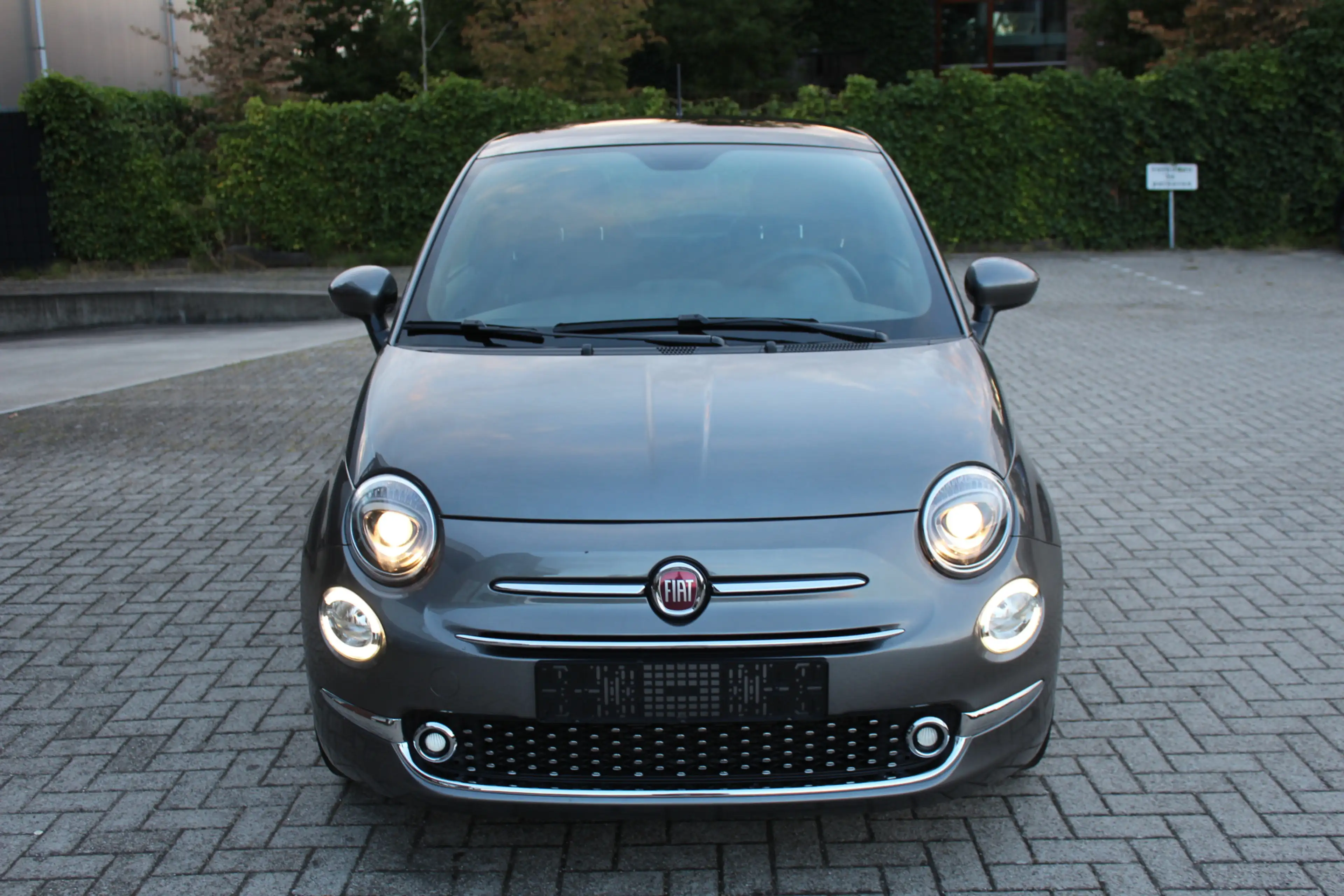 Fiat 500 1.0 Hybrid Dolcevita Pano-Clima-Cruise-Navi-Carpla — photo 8