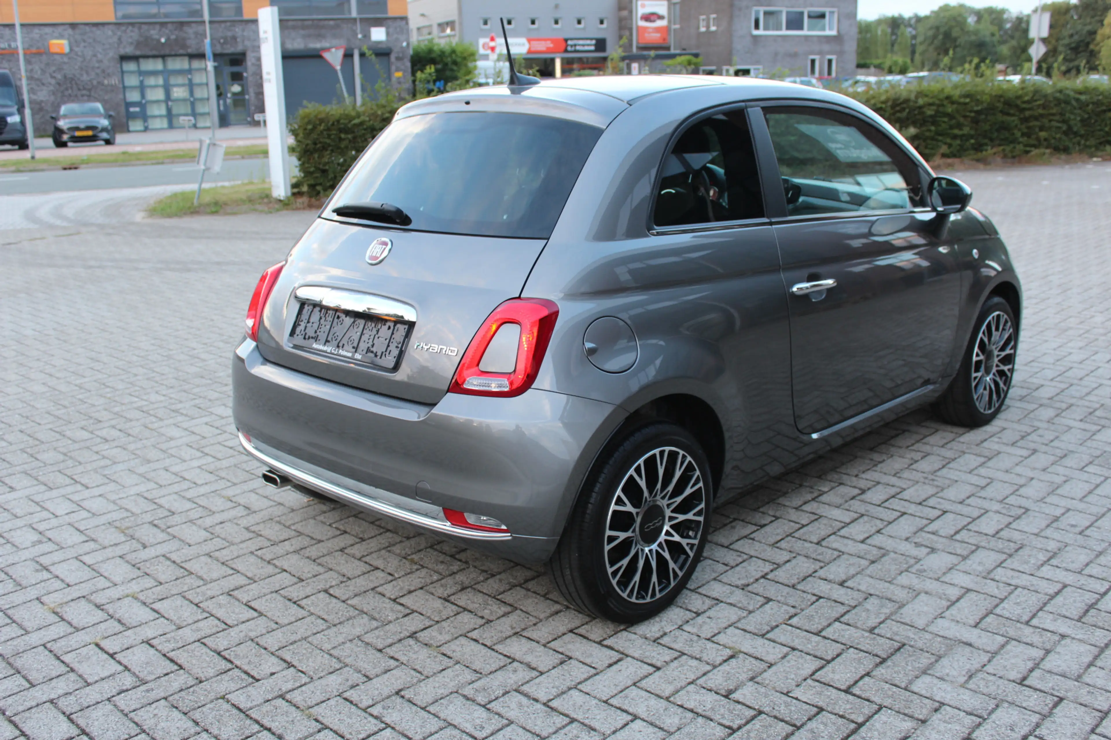 Fiat 500 1.0 Hybrid Dolcevita Pano-Clima-Cruise-Navi-Carpla — photo 5