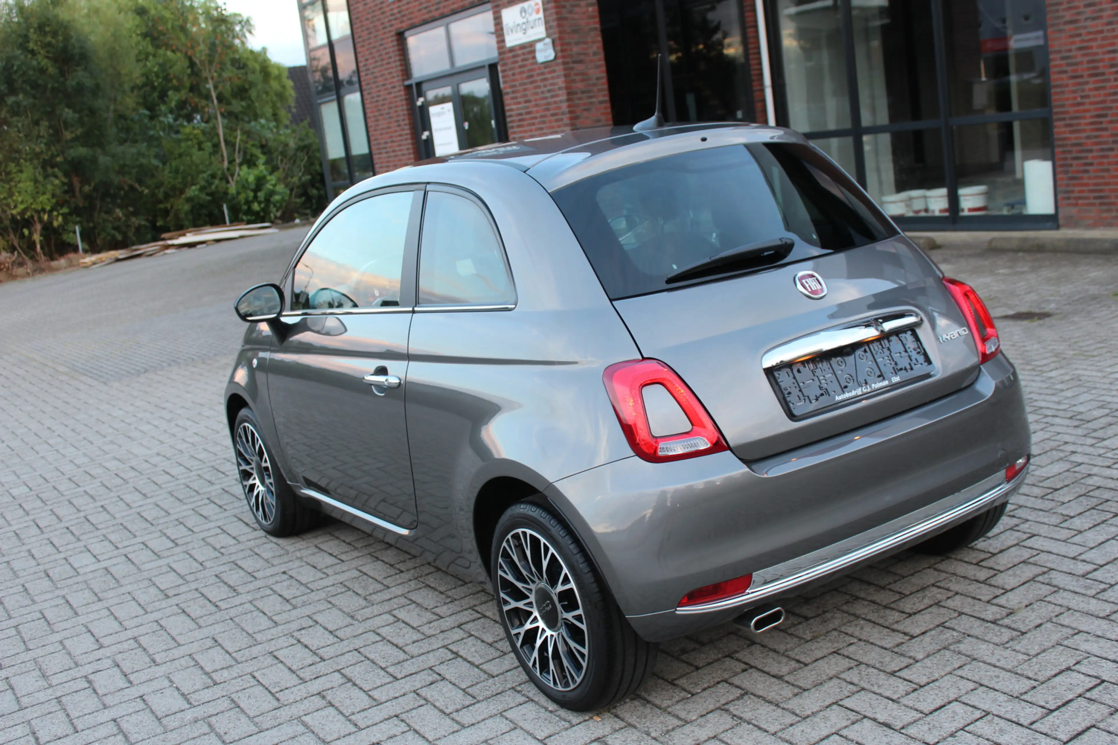 Fiat 500 1.0 Hybrid Dolcevita Pano-Clima-Cruise-Navi-Carpla — photo 3