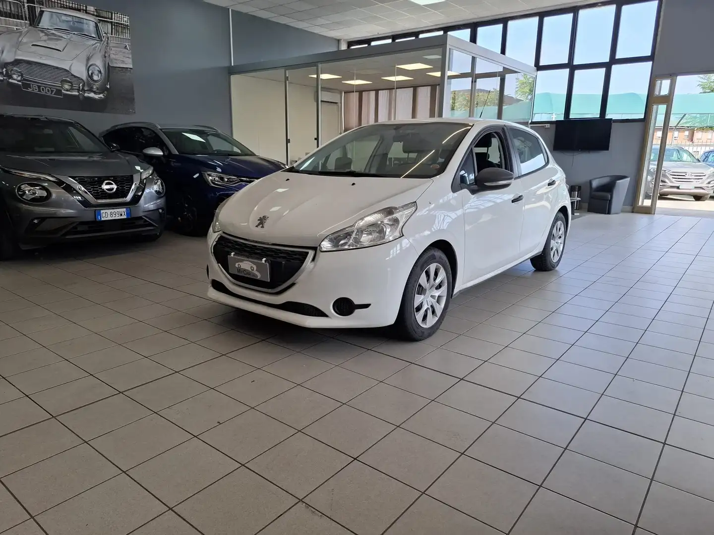 Peugeot 208 Benzina Manuale - 1