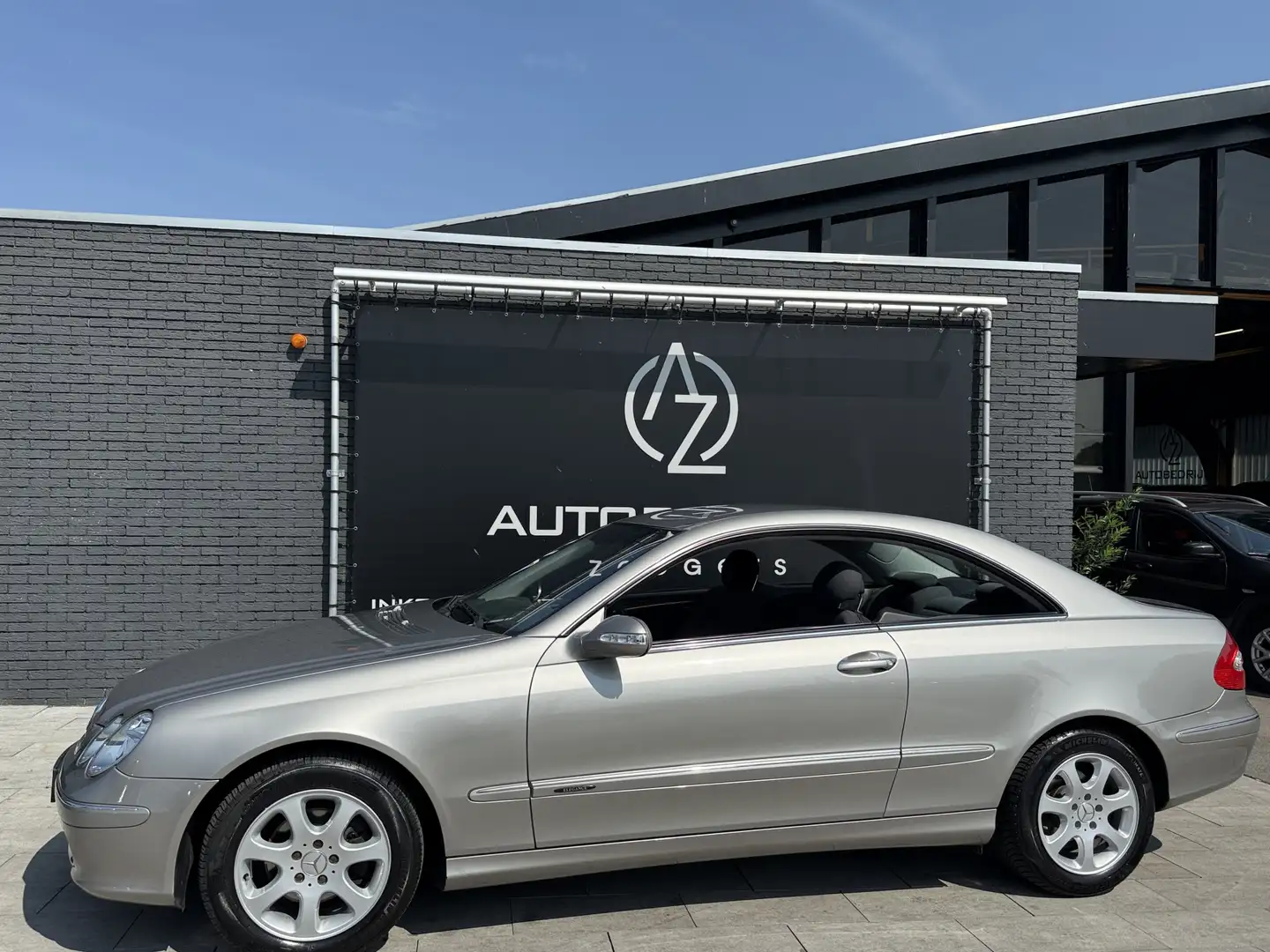 Mercedes-Benz CLK 200 Coupé K. Avantgarde COMPLEET gedocumenteerd !! Gris - 1