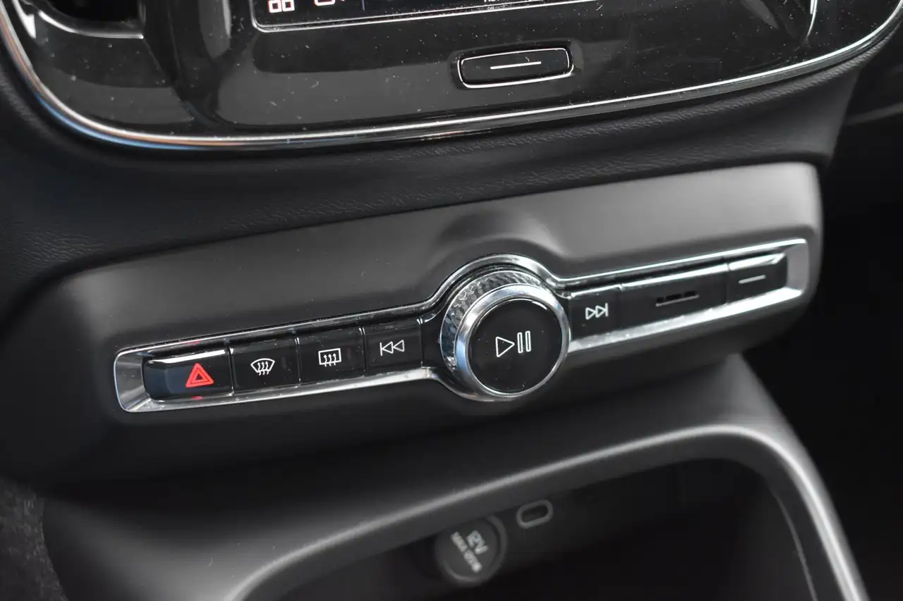 Volvo XC40 Recharge Twin Ultimate 78 kWh Panorama Trekhaa, миниатюра 25