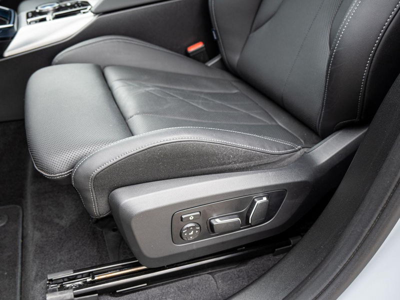 BMW X3 40d  xDrive M SportPRO 20 ACC PANO Sitzlüft — photo 3