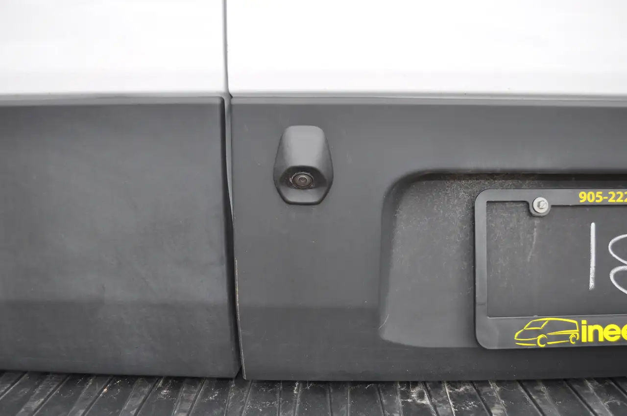 Ford Transit Cargo Van снимка Ford Transit Cargo Van