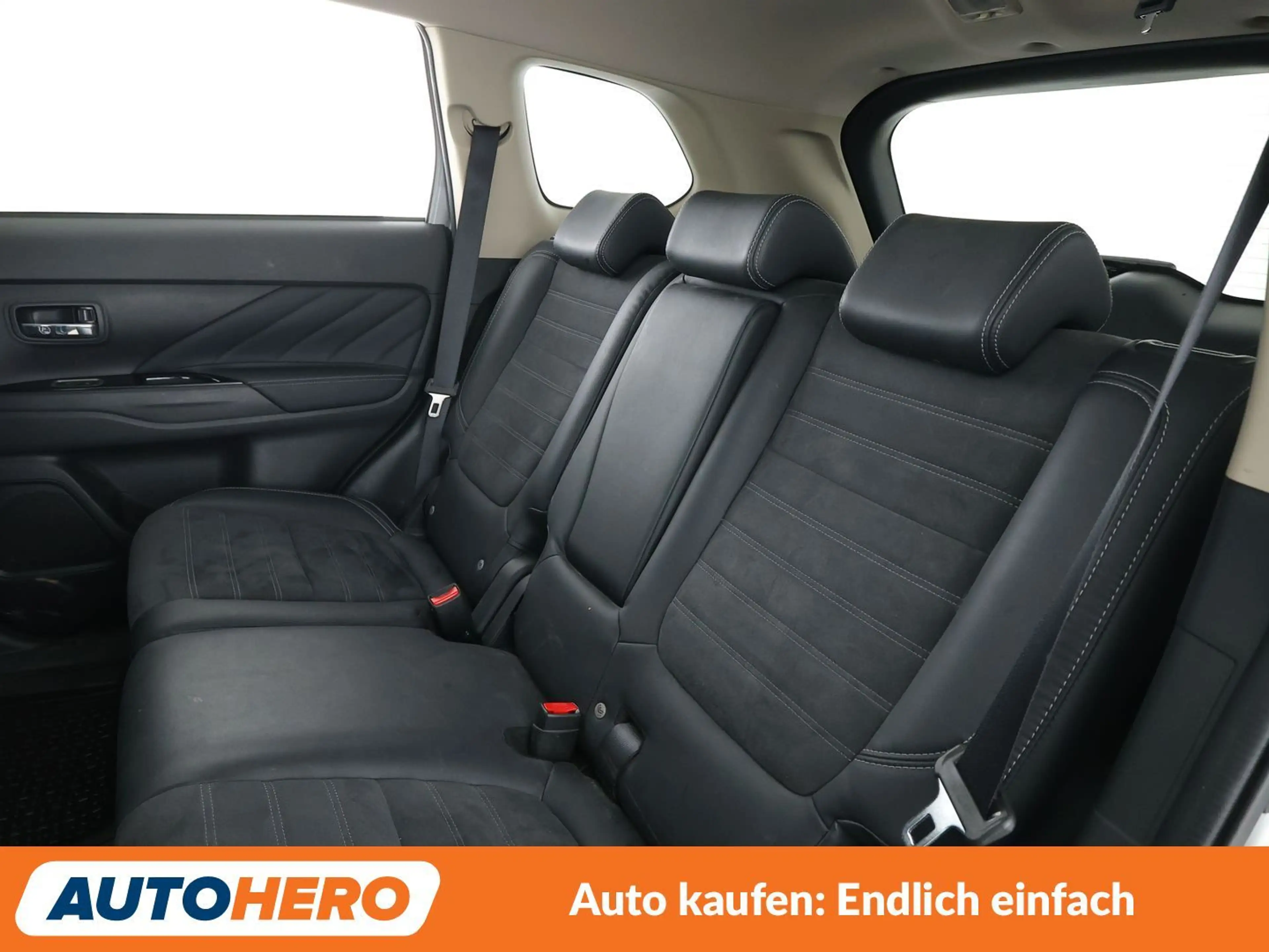 Mitsubishi Outlander 2.4 PHEV Plus 4WD Aut.*LED*ACC*CAM*PDC*SHZ*LHZ*BT* — photo 14