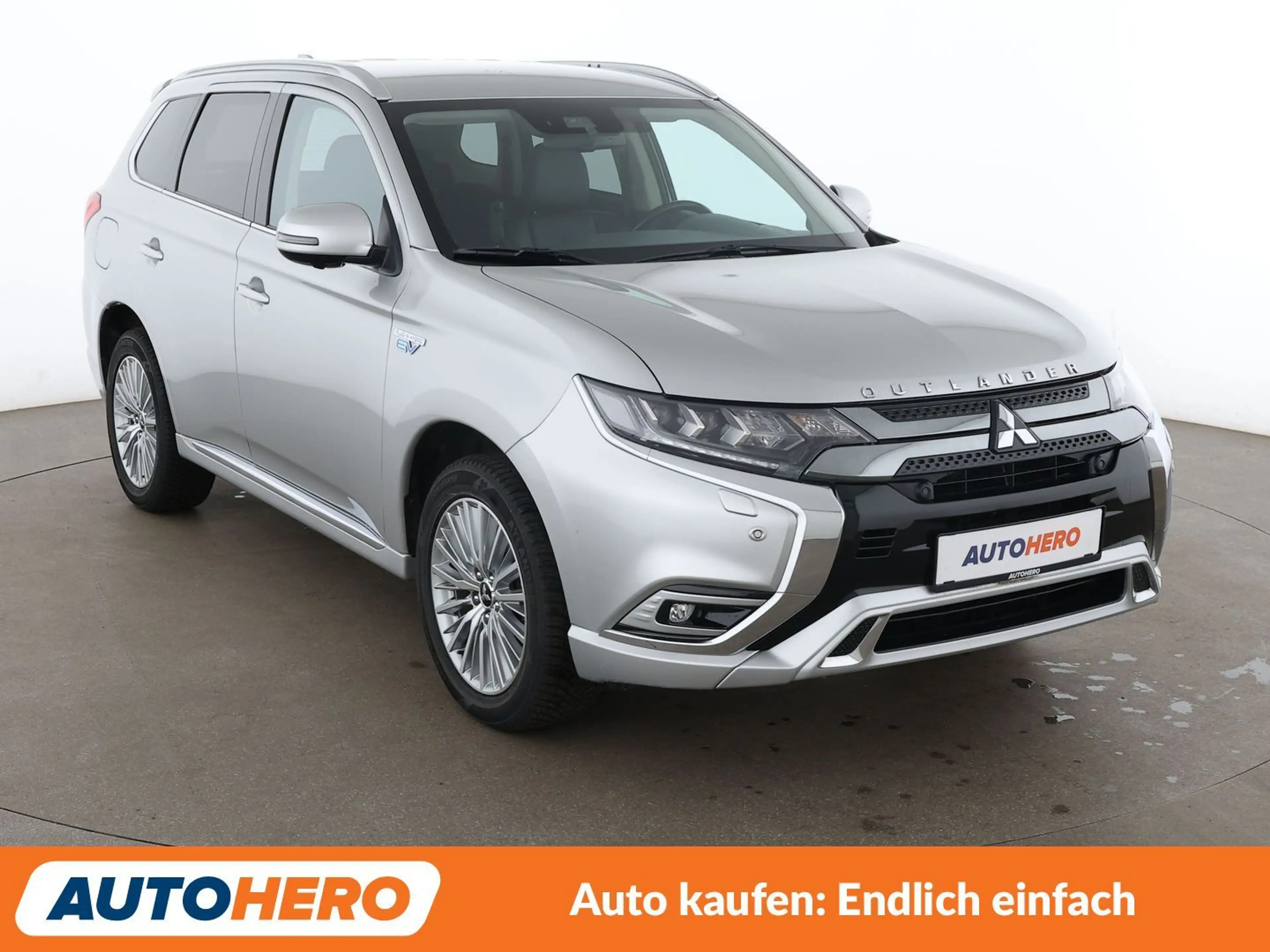 Mitsubishi Outlander 2.4 PHEV Plus 4WD Aut.*LED*ACC*CAM*PDC*SHZ*LHZ*BT* — photo 8