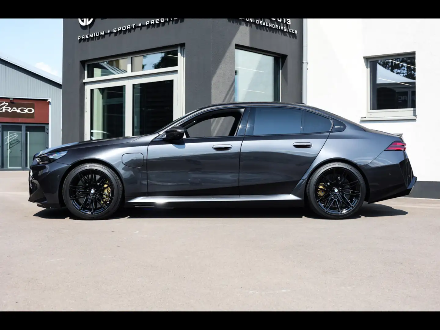 BMW M5 XDRIVE G90°KERAMIK°CARBON°AHK°COMFORT°360 Gris - 2