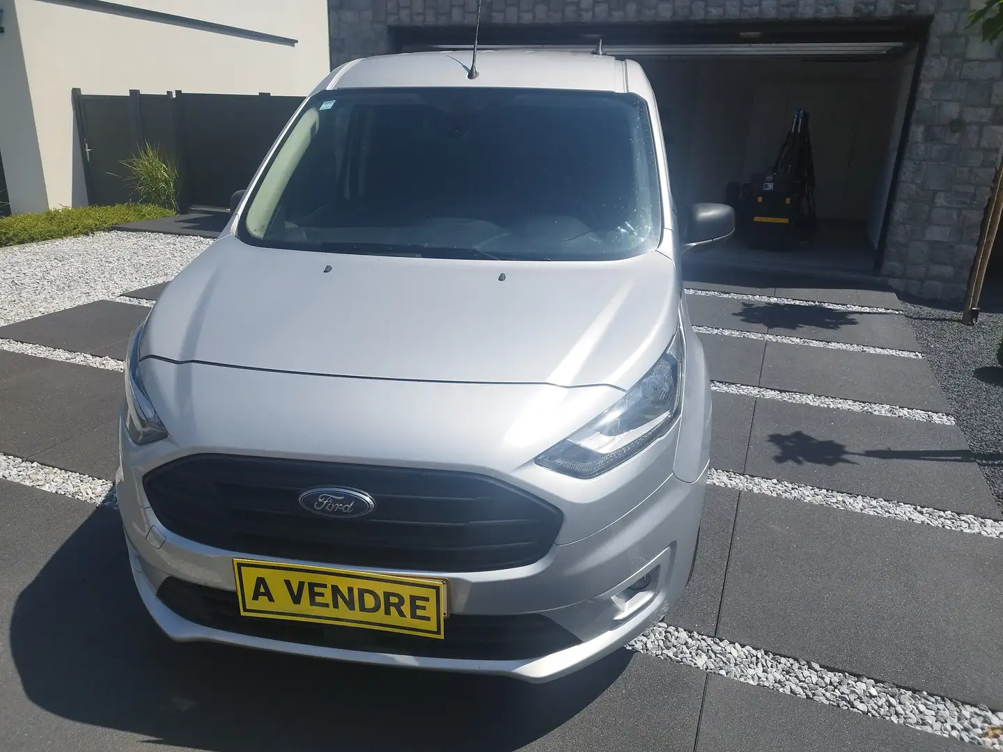 Ford Transit Connect 62500KM Gris - 2