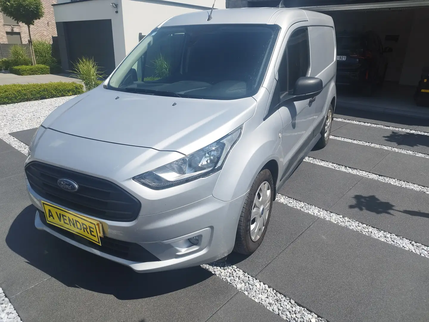 Ford Transit Connect 62500KM Gris - 1