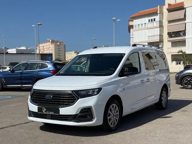 Ford Tourneo Connect 2.0 Ecoblue SWB L1 Titanium 122