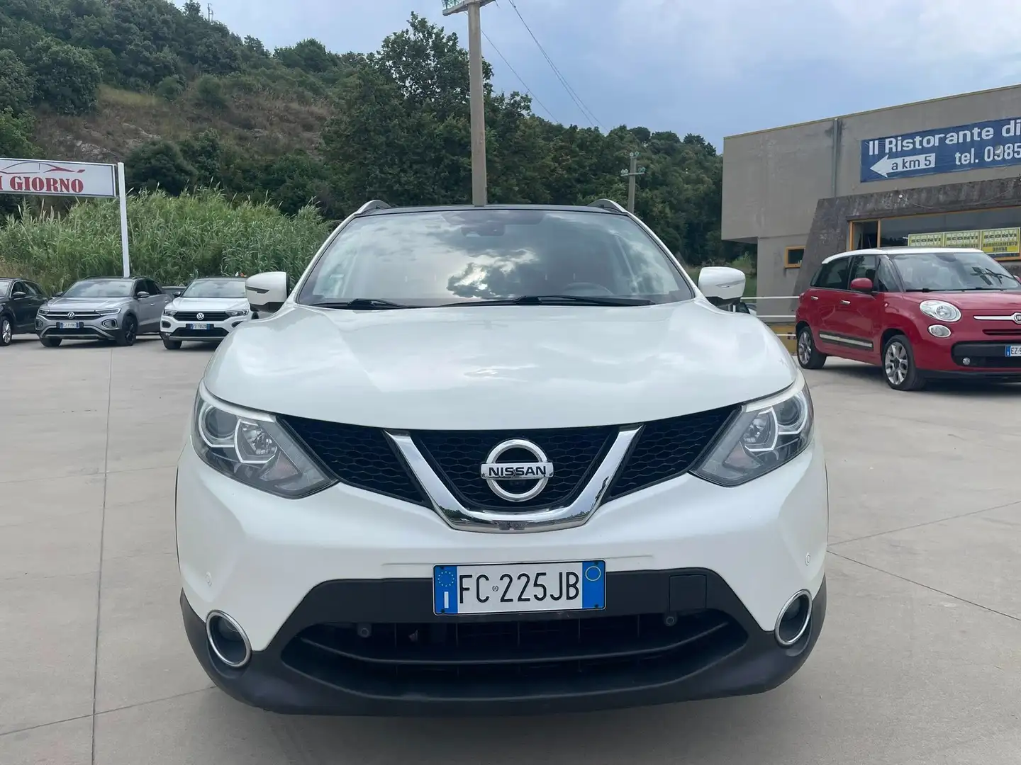 Nissan Qashqai Qashqai 1.6 dci 360 4wd 130cv E6 Bianco - 2