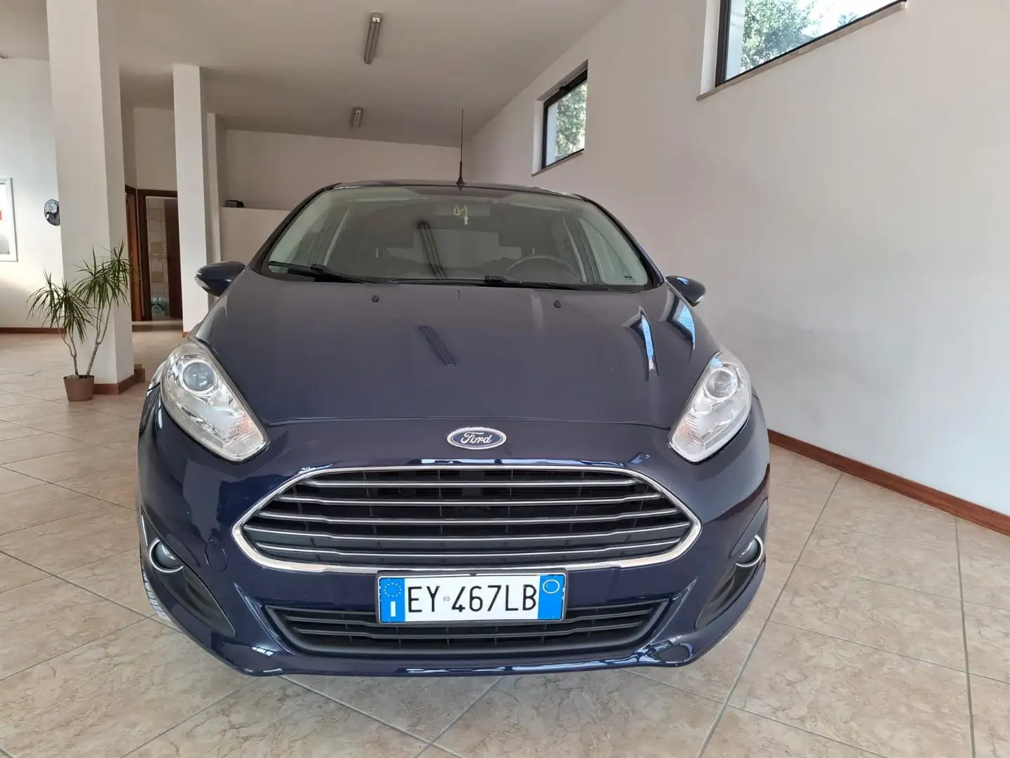 Ford Fiesta 5p 1.2 Titanium 60cv Bleu - 2