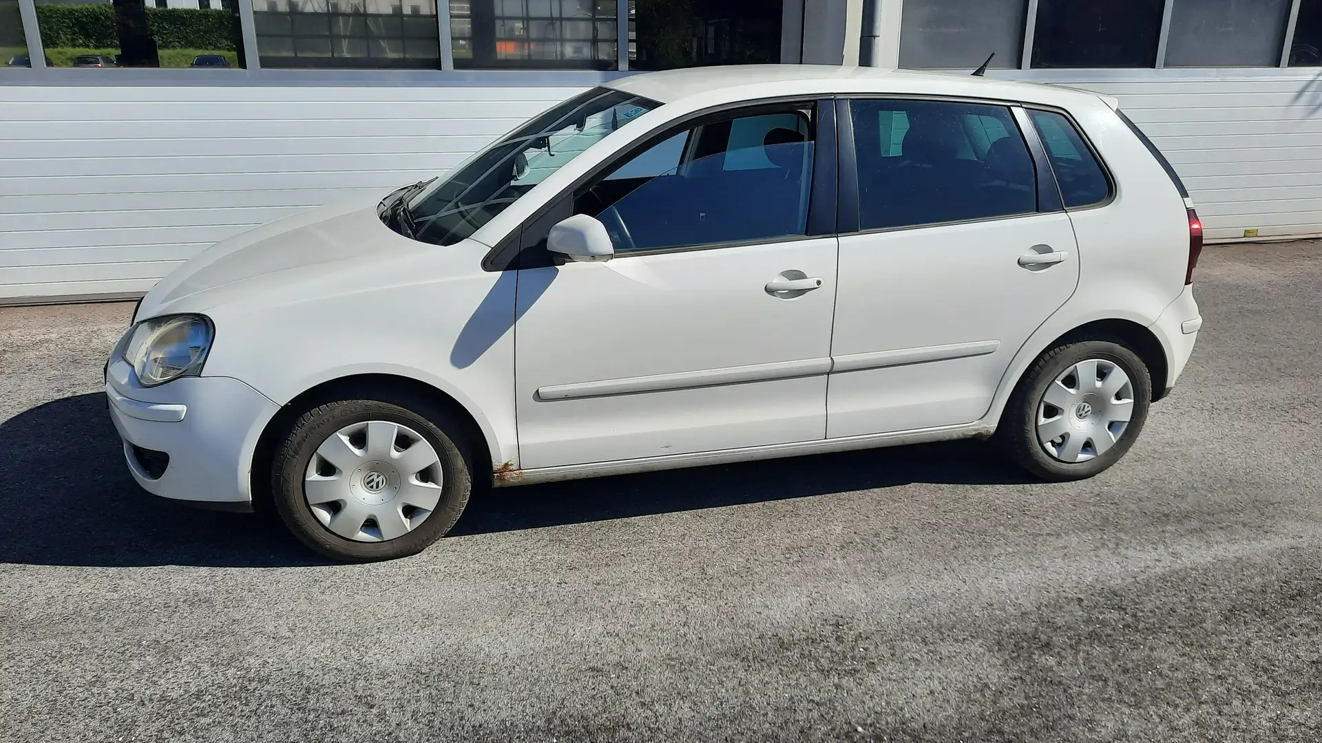 Volkswagen Polo Trendline 1,2 Silber - 1