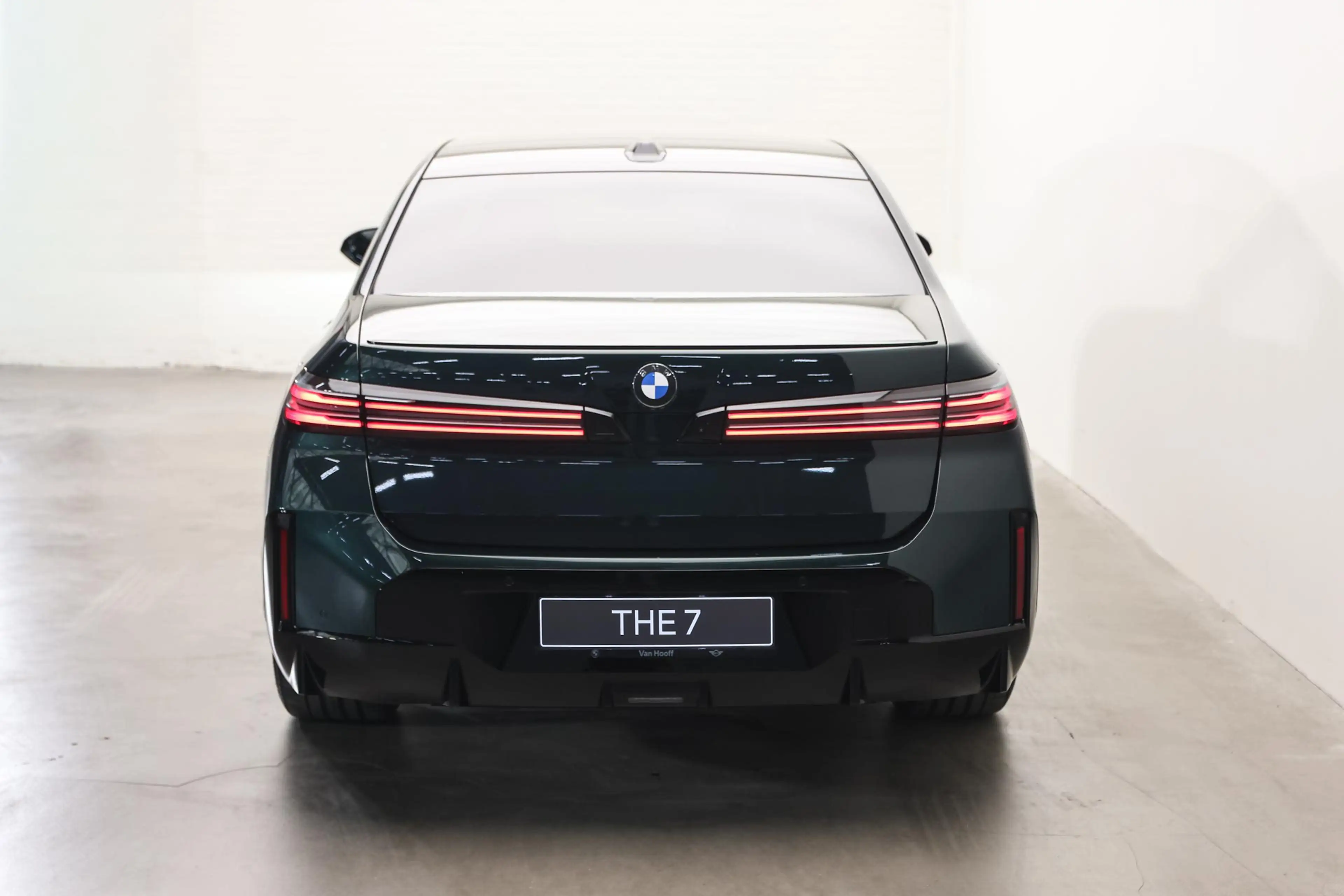 BMW i7 50 xDrive M Sport / Panoramadak Sky Lounge / Parki — photo 6