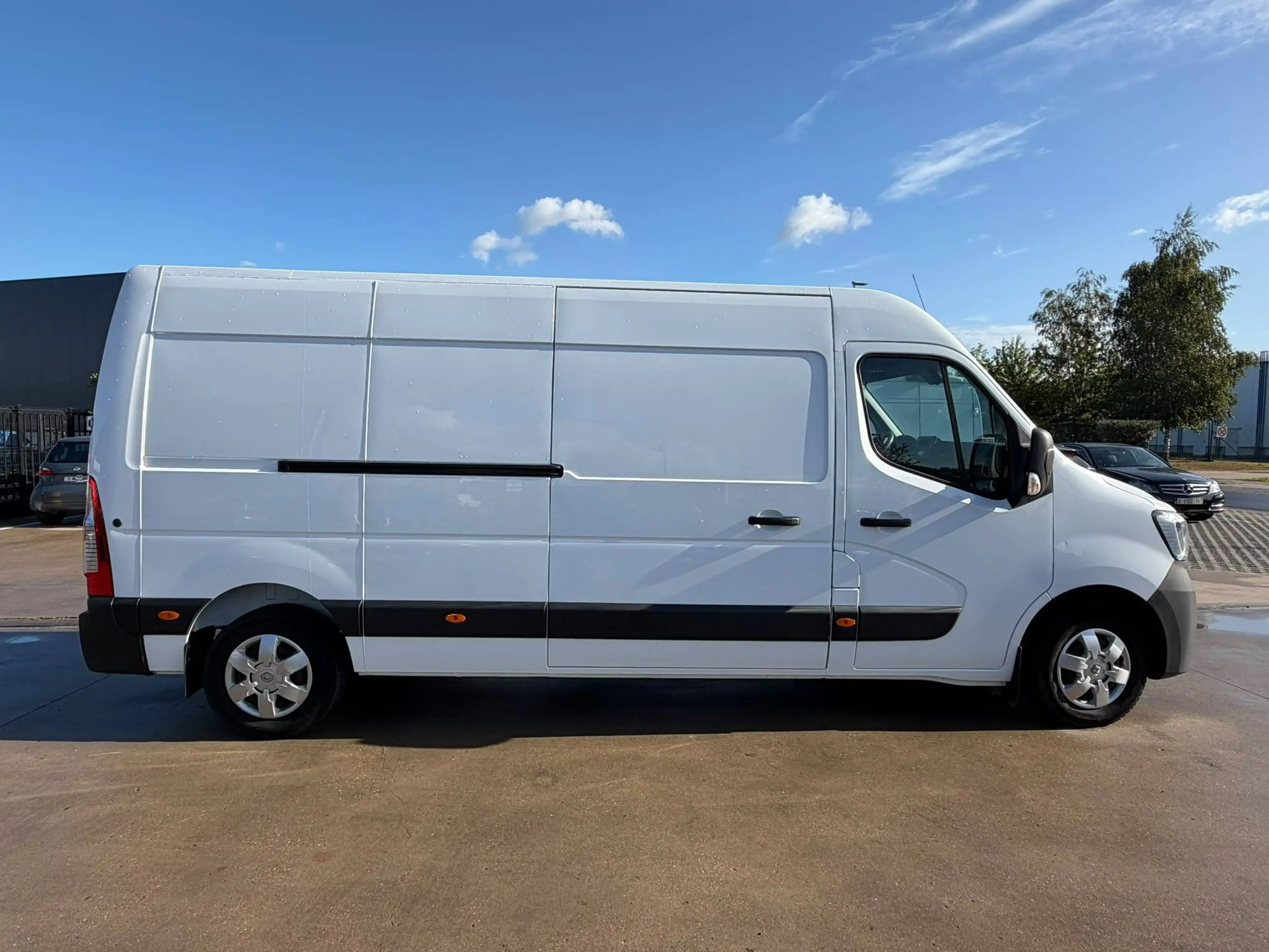 Renault Master (Stock ID 35943) — photo 6