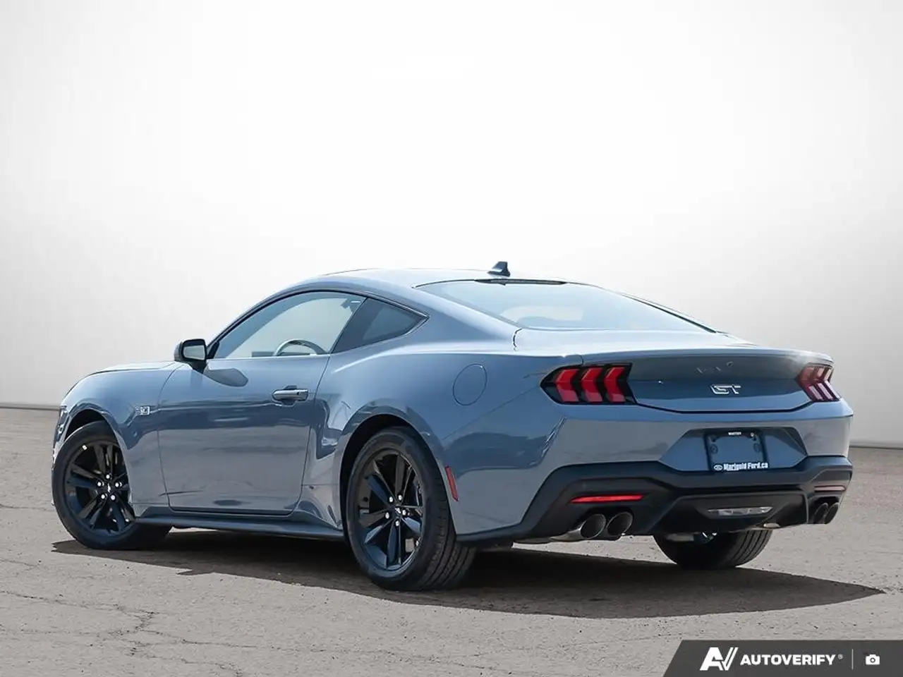 Ford Mustang снимка Ford Mustang
