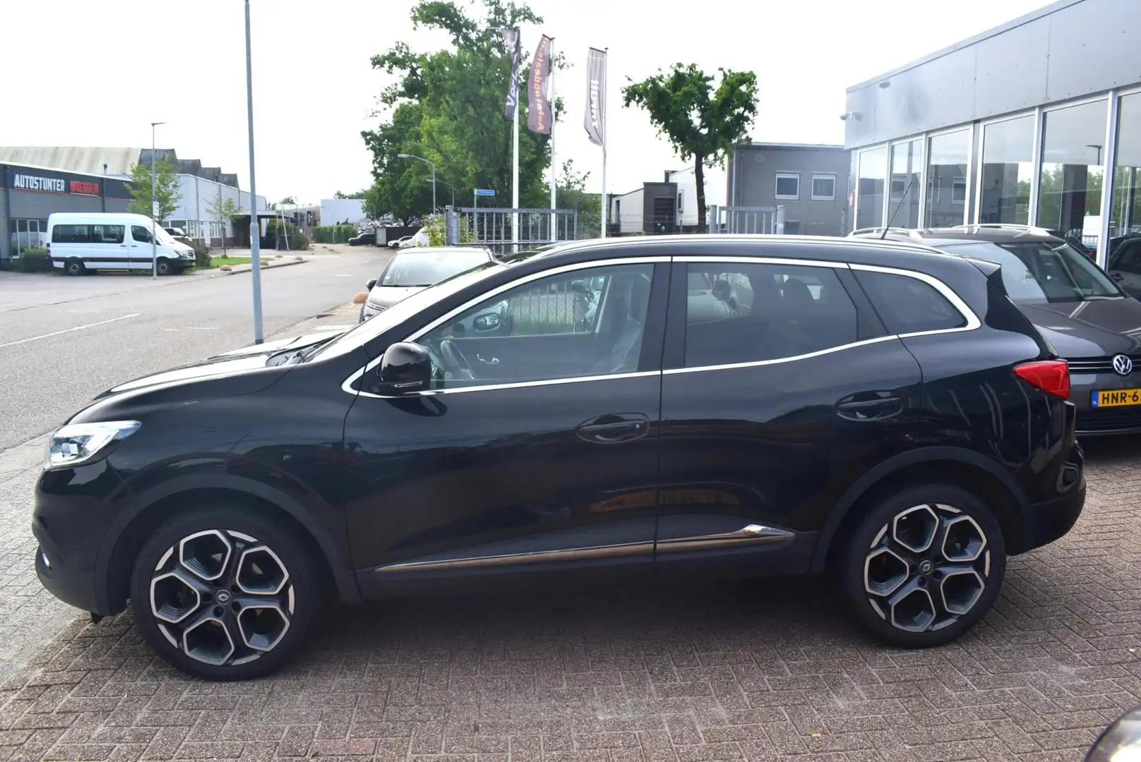 Renault Kadjar 1.2 TCe Energy Intense |PANO DAK |KEYLESS | CAMERA Zwart - 2