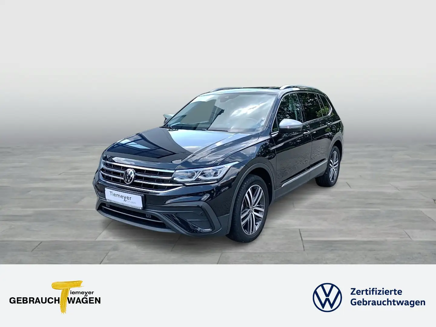 Volkswagen Tiguan Allspace 2.0 TDI LM19 PANO AHK IQ.LIGHT Schwarz - 1