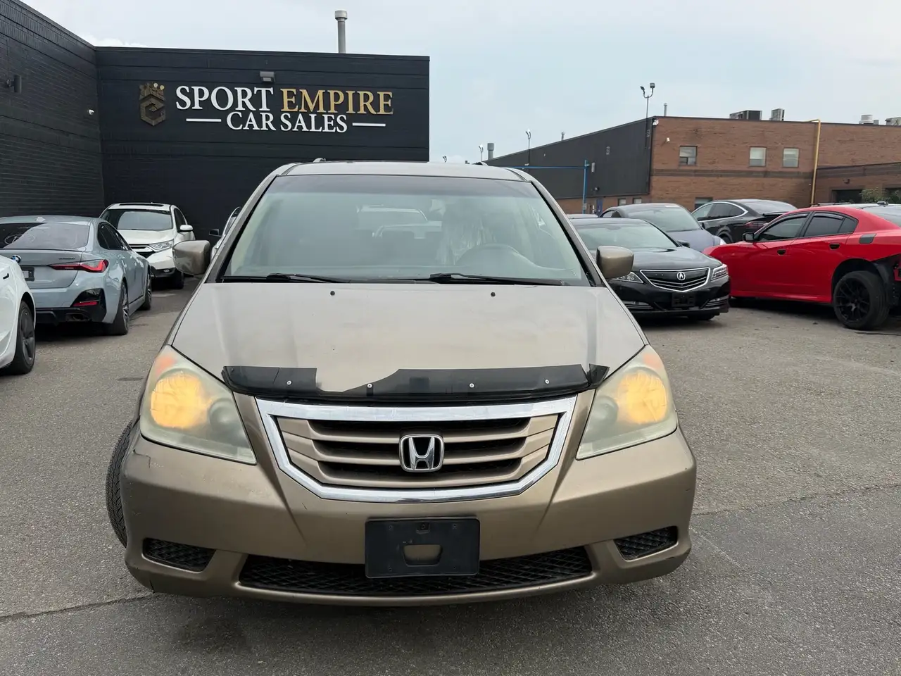 Honda Odyssey снимка Honda Odyssey